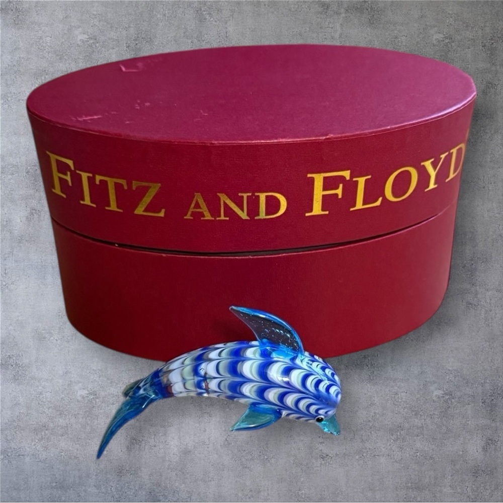 Fitz and Floyd Glass Menagerie Dolphin Figurine - Picture 2 of 11